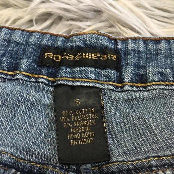 4/$20 Rocawear Jeans - Picture 3 of 8
